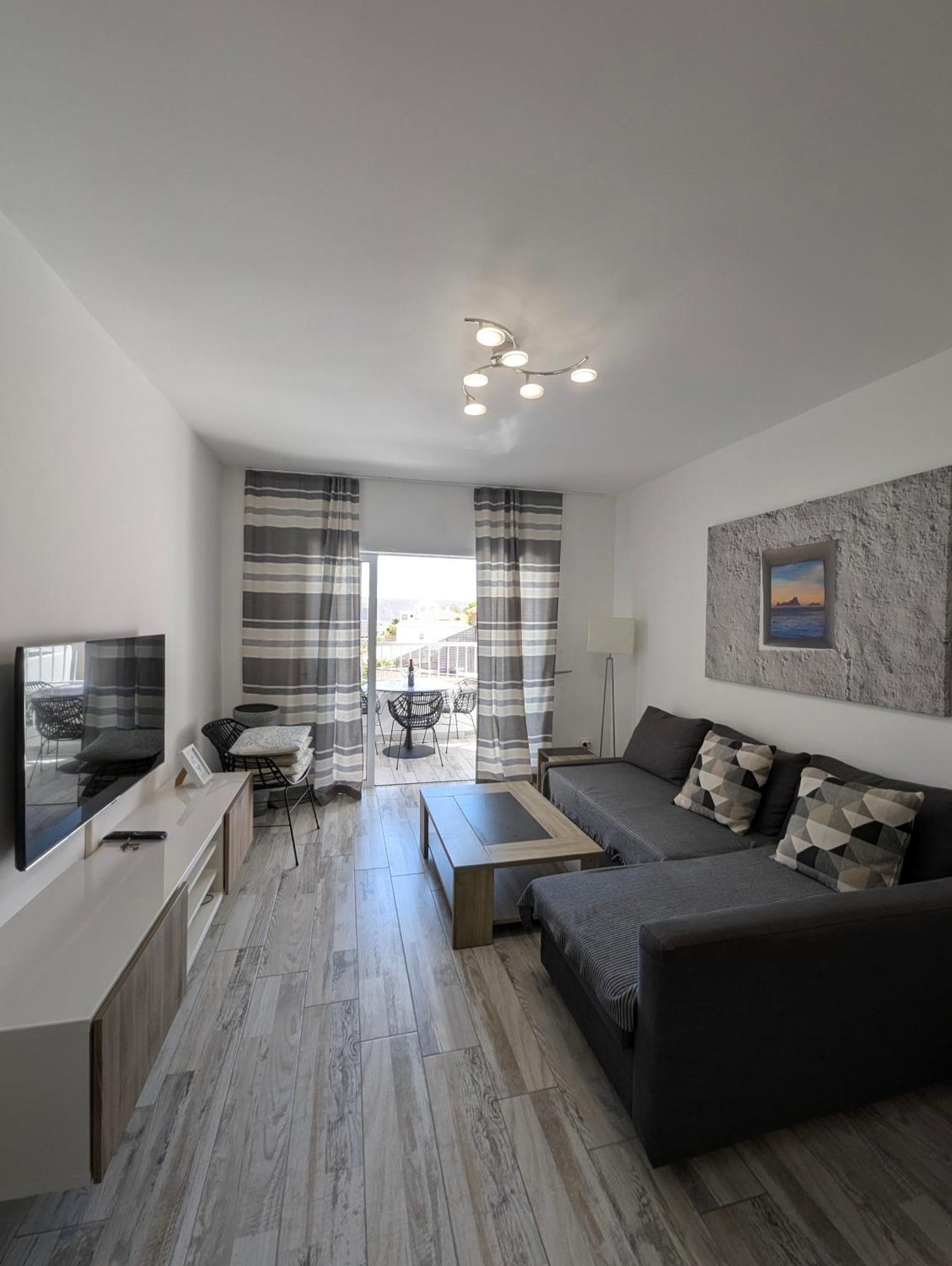 Cozy apartment in Los Cristianos Guincho  Exterior foto